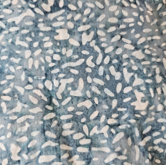 Four handmade batik placemats and napkins. - Picture 2 of 6